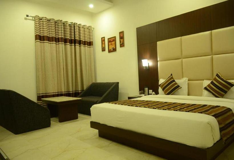 Номер Superior, The Onix