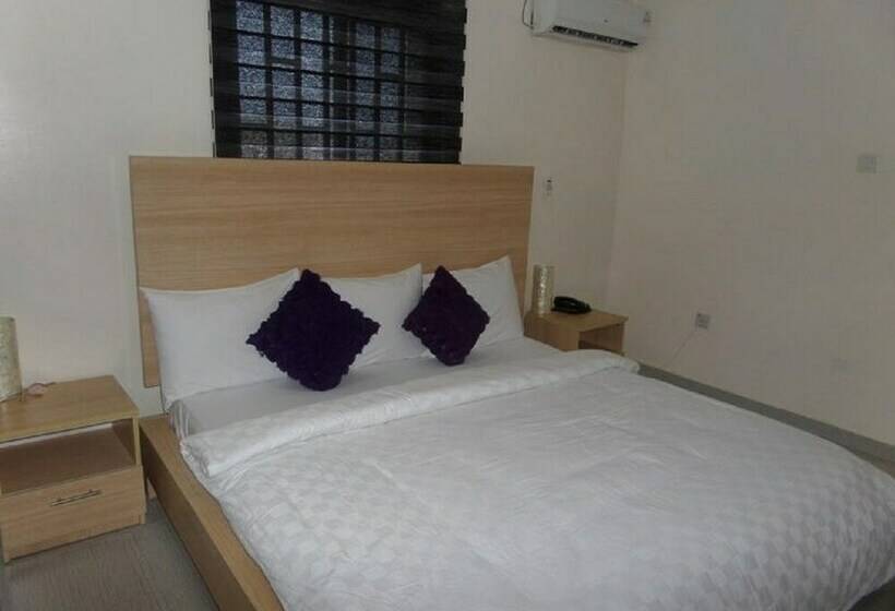 Standard Room, Vine Apartments & Resort