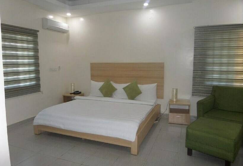 Deluxe Room, Vine Apartments & Resort