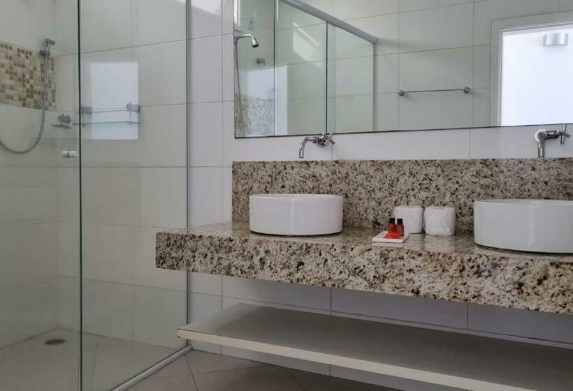 חדר סטנדרט נוף לים עם מרפסת, Juquei Frente Ao Mar Hotel Pousada