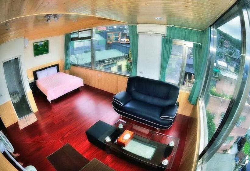 اتاق استاندارد چهار تخته با چشمانداز دریا, H& 九份 緣憶 L 近老街