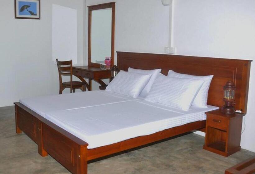 Номер Стандарт Вид на Море, Pearl Oceanic Resort   Trincomalee