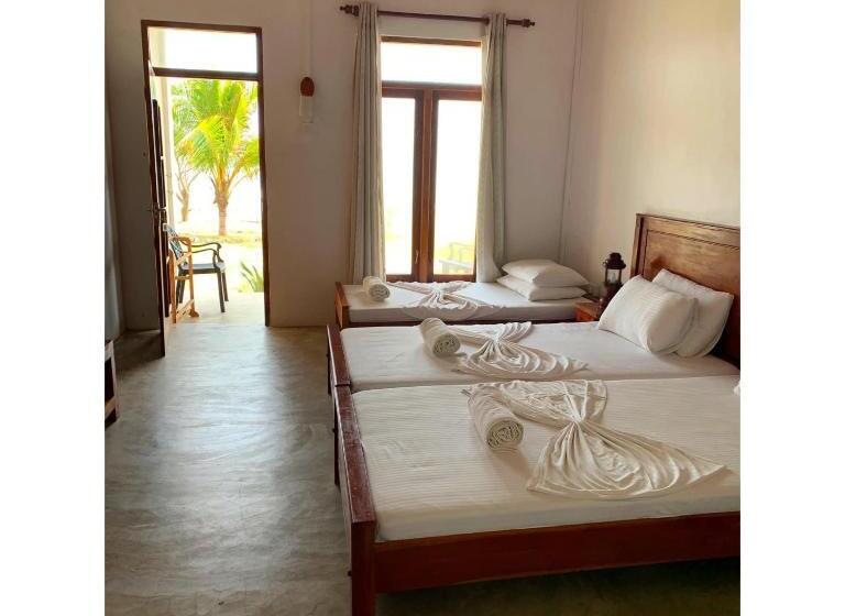 스탠다드 트리플 룸, Pearl Oceanic Resort Trincomalee