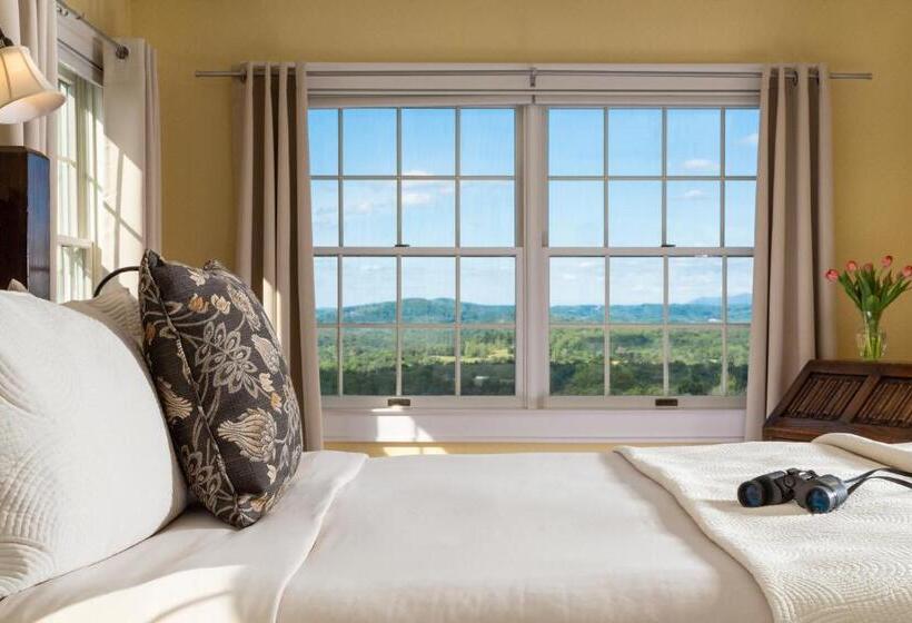 山の見えるジュニアスイート, Brierley Hill Bed & Breakfast