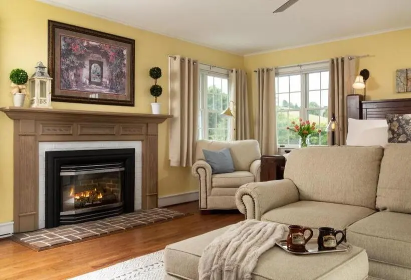 山の見えるジュニアスイート, Brierley Hill Bed & Breakfast