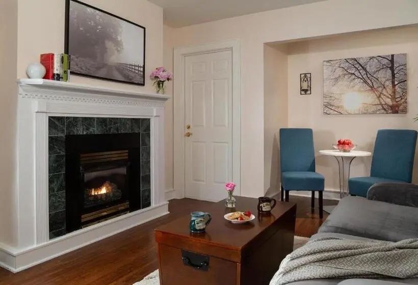 キングサイズベッドのスイートルーム, Brierley Hill Bed & Breakfast