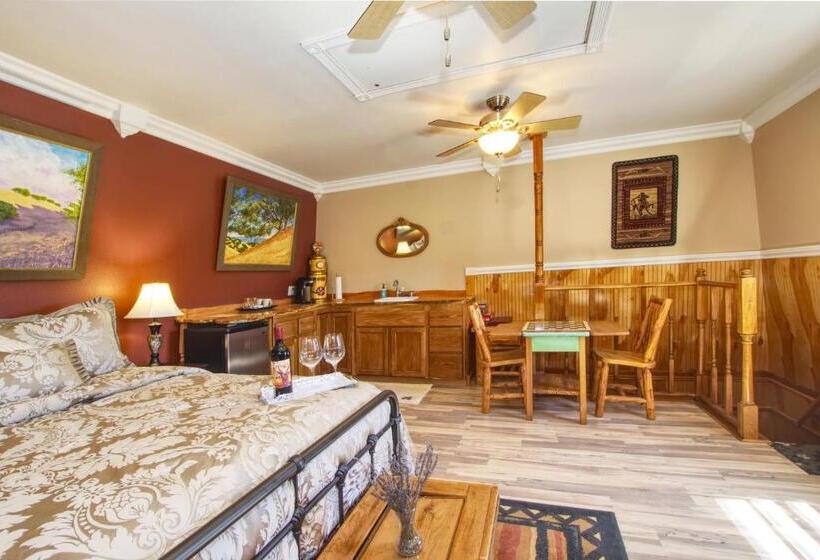 Люкс Кровать Кинг, Forfriends Inn Wine Country Bed And Breakfast