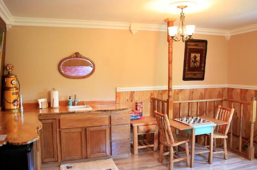 Люкс Кровать Кинг, Forfriends Inn Wine Country Bed And Breakfast