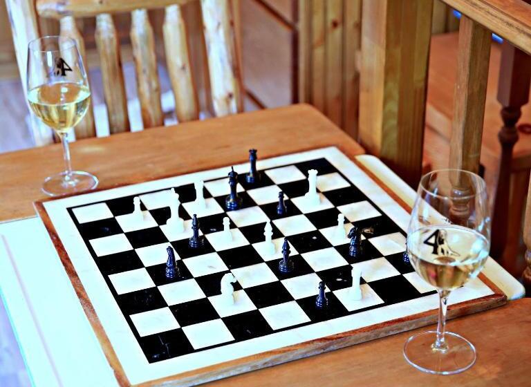 带大床的套房, Forfriends Inn Wine Country Bed And Breakfast