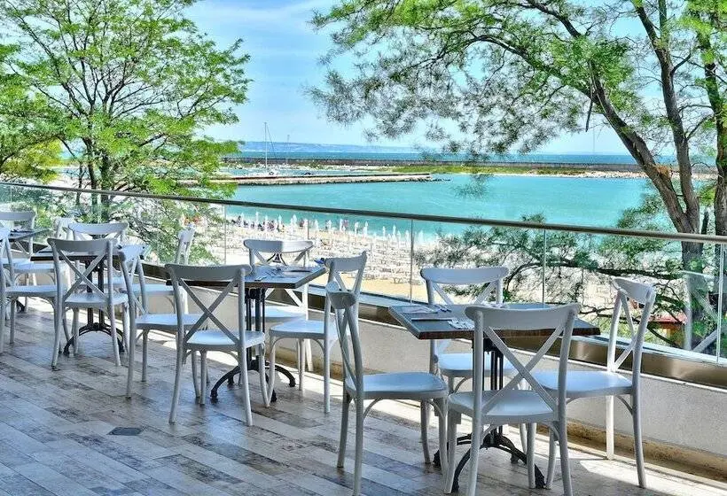公園の見えるスタンダードルーム, Grifid Encanto Beach Hotel   Wellness & Spa