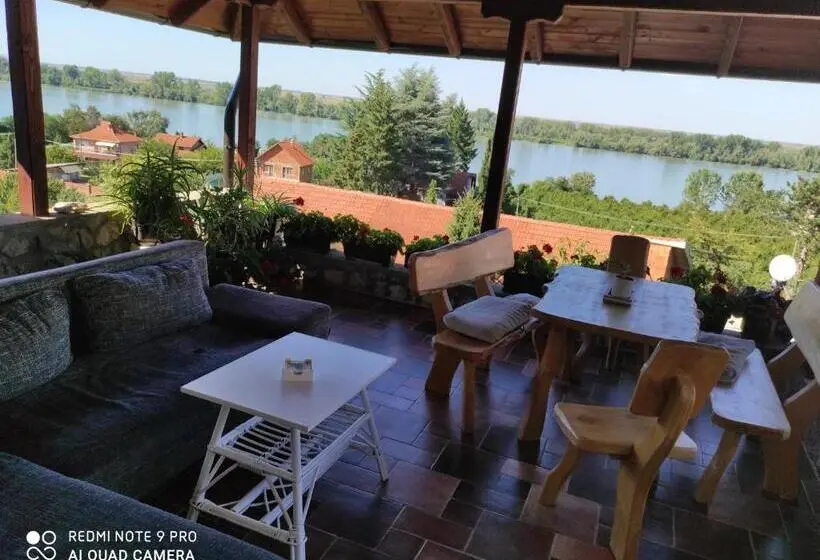 آپارتمان 1 خوابه با بالکن, Hostelche Guest House