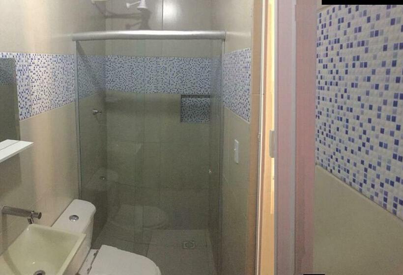 דירת חדר, Arahra