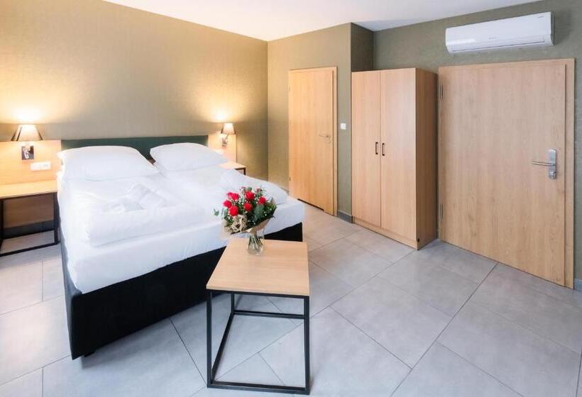 디럭스 룸 킹사이즈 침대, Lantier Bytom   Katowice   Chorzów