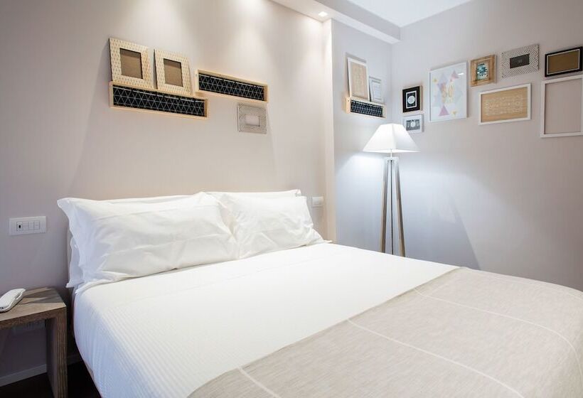 غرفة قياسية رباعية, Mane Boutique