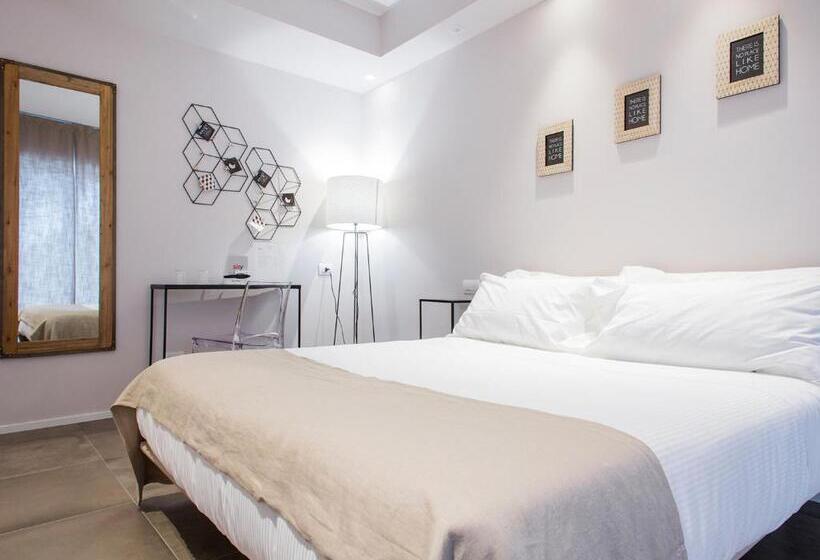 غرفة قياسية, Mane Boutique