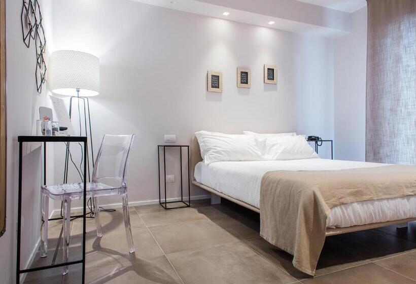 غرفة قياسية, Mane Boutique