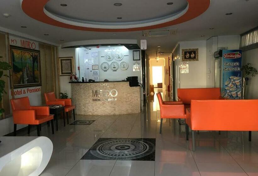 اتاق استاندارد سه نفره, Mutado
