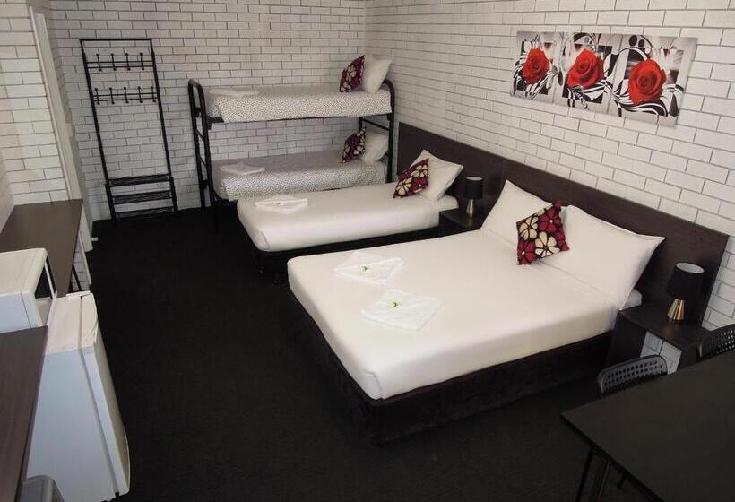 Standard-studio, Jackaroo Apartments
