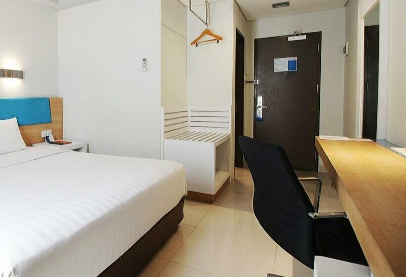 Superior Rum, Batiqa Hotel & Apartments Karawang