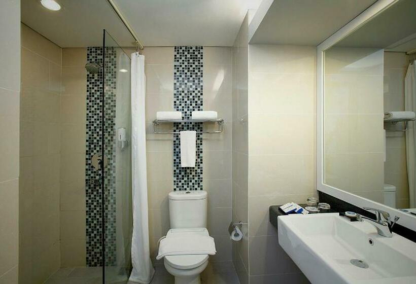 Номер Superior, Batiqa Hotel & Apartments Karawang