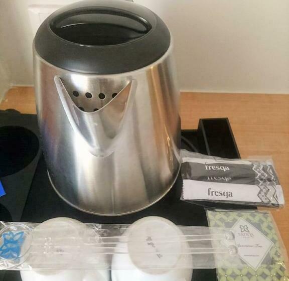 Superior Rum, Batiqa Hotel & Apartments Karawang