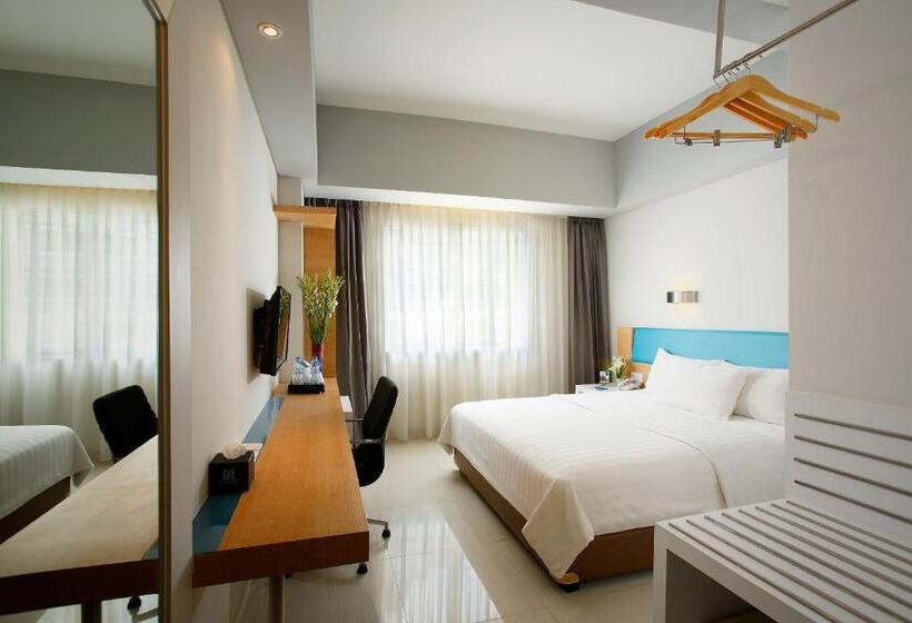 Superior Rum, Batiqa Hotel & Apartments Karawang