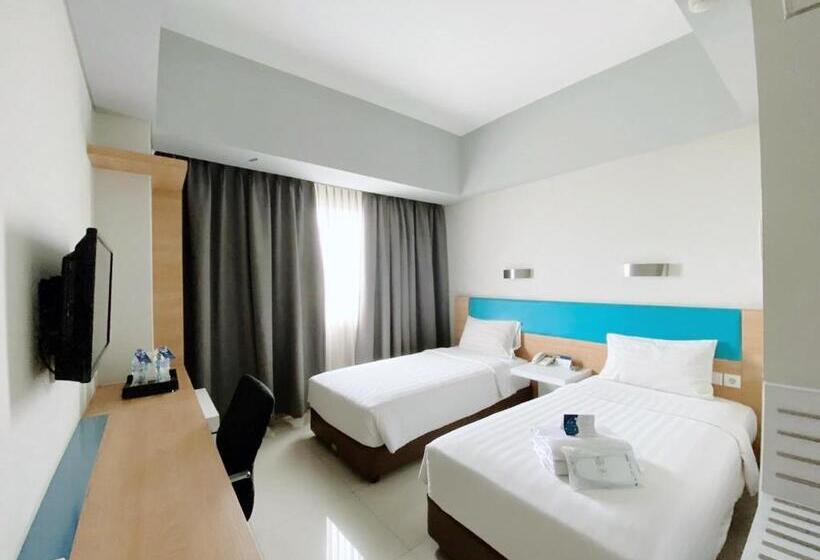 Superior Rum, Batiqa Hotel & Apartments Karawang
