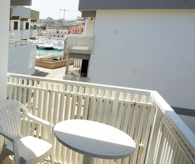 デラックストリプルルーム, B&b La Baia Sul Mare