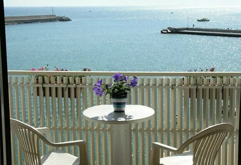 スタンダードルーム, B&b La Baia Sul Mare