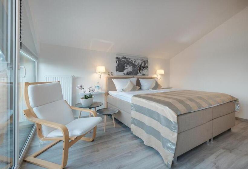 Номер Superior, Bichl 761