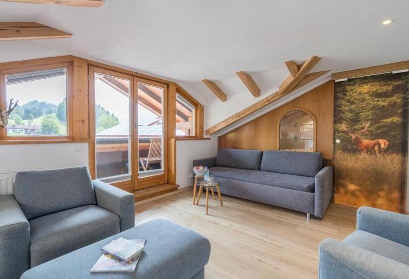 Номер Deluxe, Bichl 761