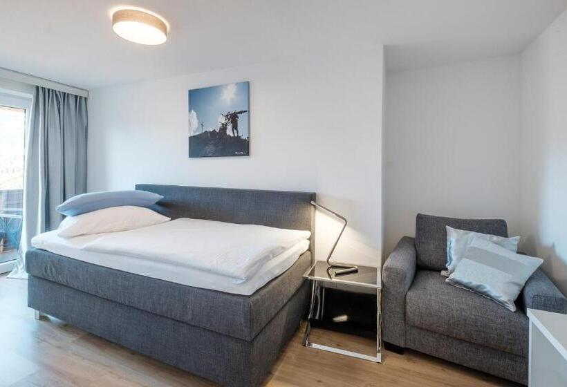 Номер Стандарт, Bichl 761