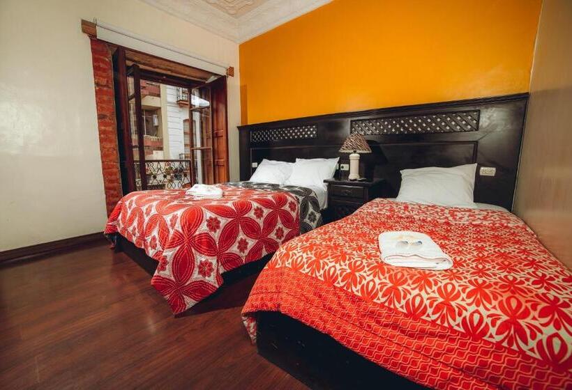 غرفة قياسية ثلاثية, Gran Hotel París