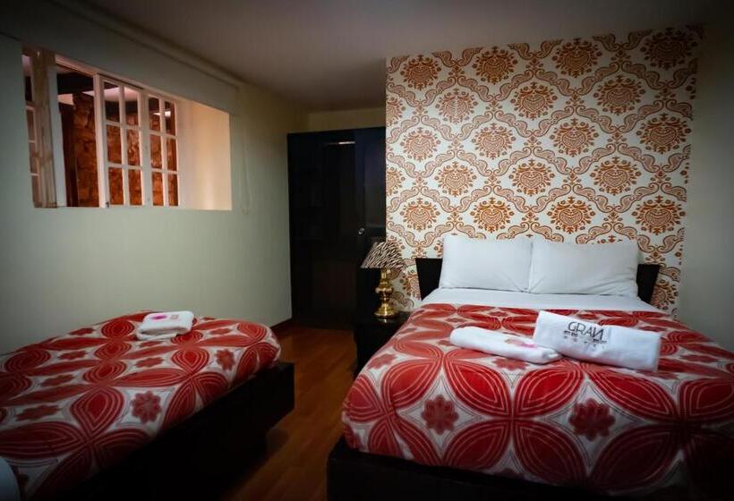 غرفة قياسية ثلاثية, Gran Hotel París