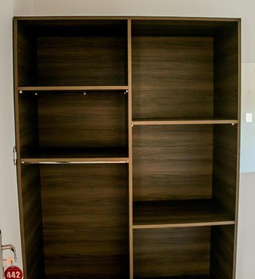 スタンダードルーム, Palugi