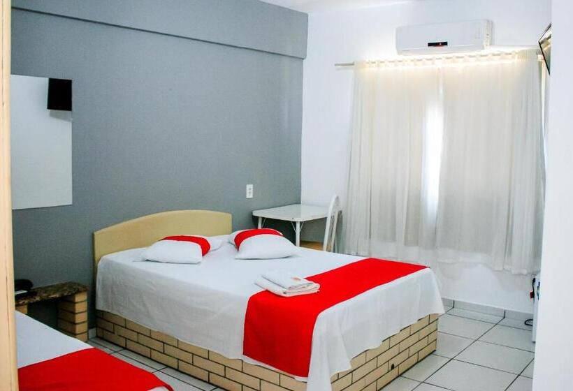 スーペリアトリプルルーム, Palugi