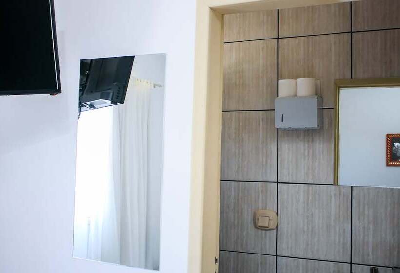 スタンダードルーム, Palugi