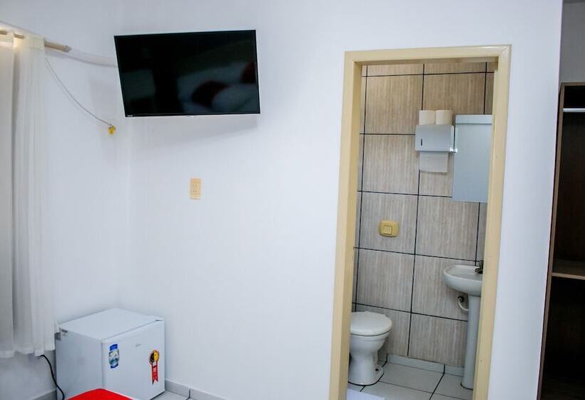 スーペリアトリプルルーム, Palugi