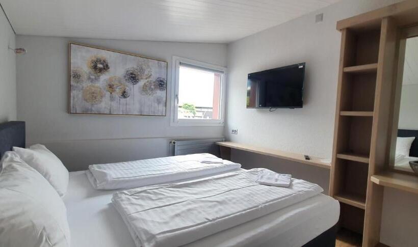 חדר סטנדרט חדר אמבטיה משותף, The River Village