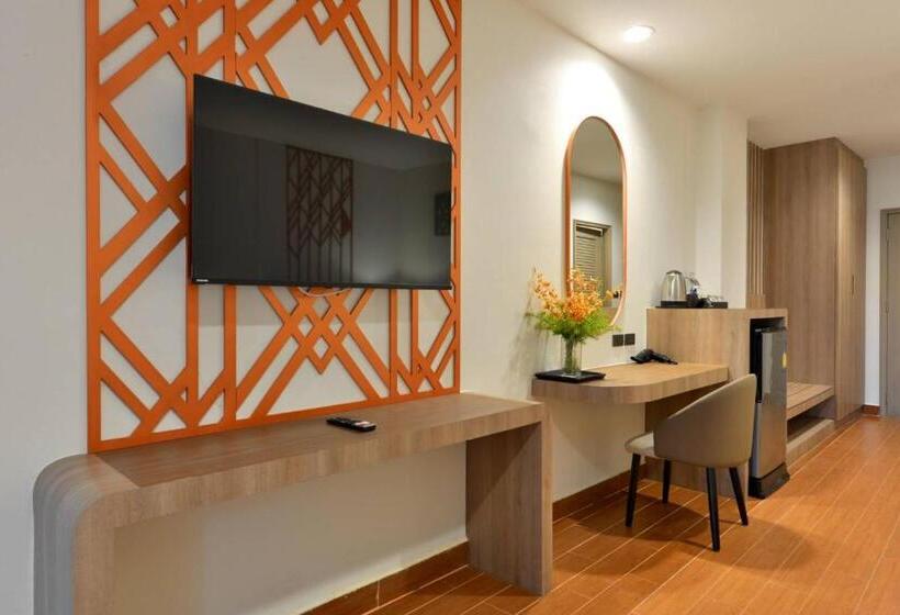 디럭스 트리플 룸, Kastel Pattaya Hotel By Loft Bangkok