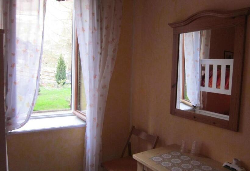 חדר סטנדרט לארבעה, B&b Al Larice