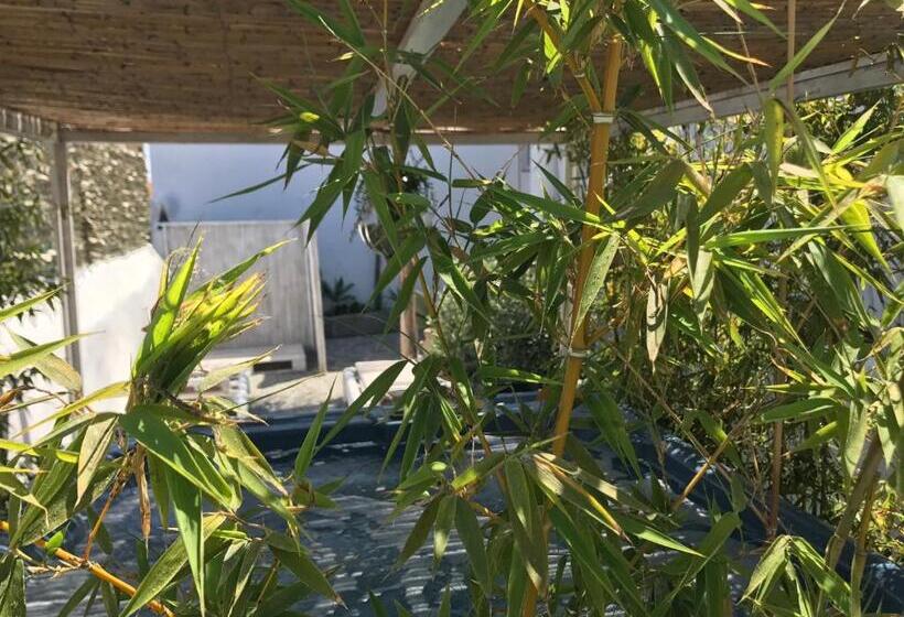 侧面海景标准三人间, B&b Le Sette Vele Da Riccardo