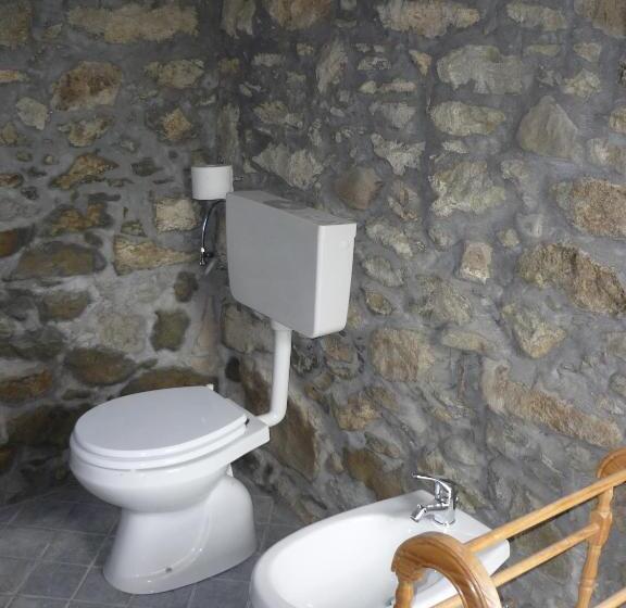 Standard room with outdoor bath, La Ratatouille Agriturismo