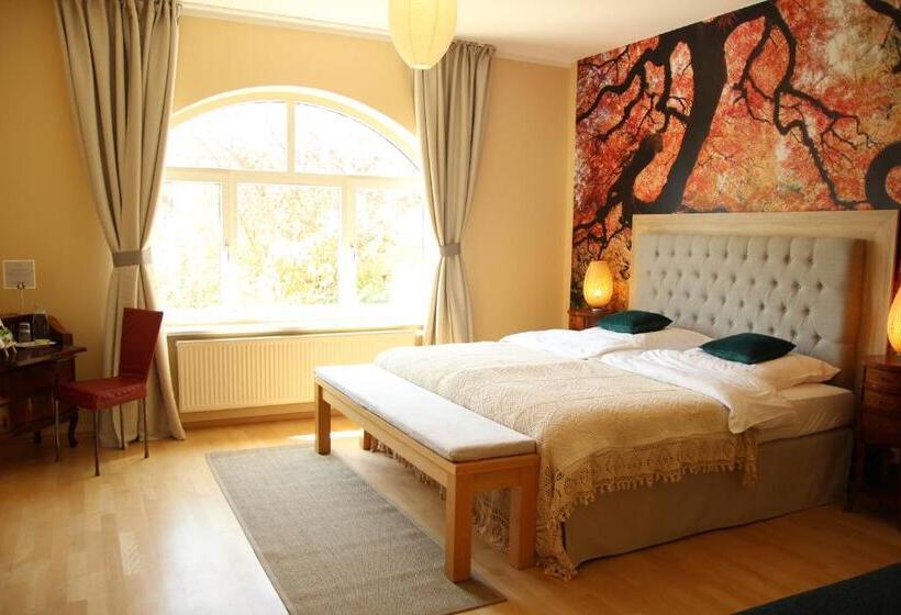 デラックスルーム, Uma Rosa