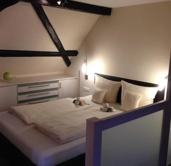 اتاق راحتی سه تخته, Boutique Hotel Lohspeicher