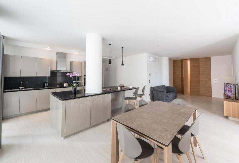 침실 2개 디럭스 아파트, Hesperia Hotel & Residence