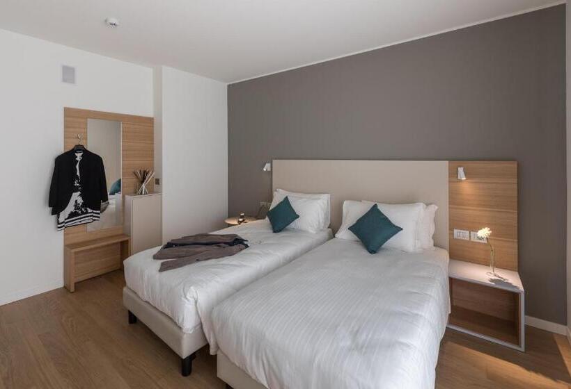 스탠다드 룸, Hesperia Hotel & Residence