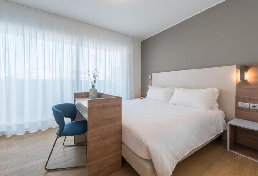 침실 2개 아파트, Hesperia Hotel & Residence