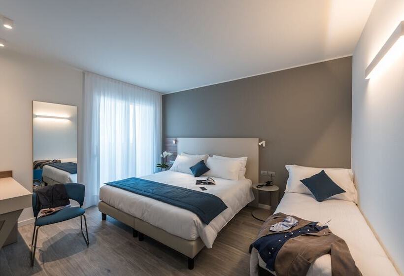 침실 2개 스위트, Hesperia Hotel & Residence