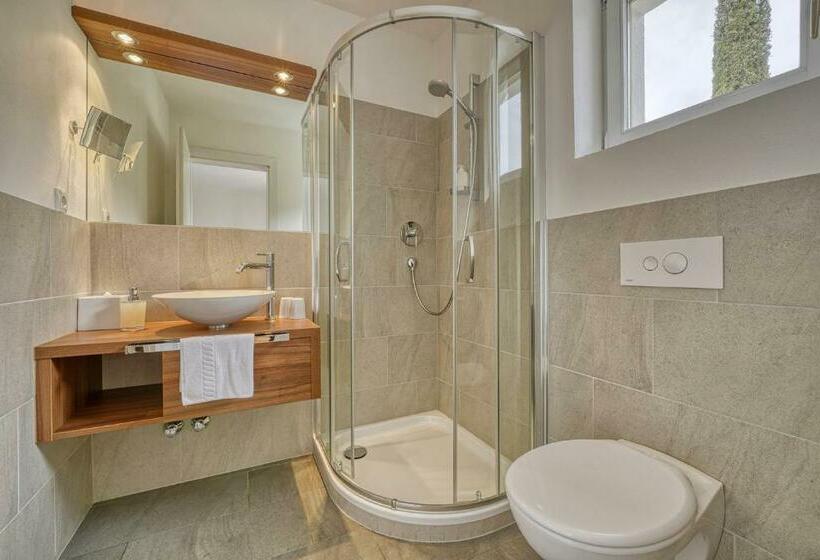 バルコニー付きシングルスタンダードルーム, Appartement Kroneliving